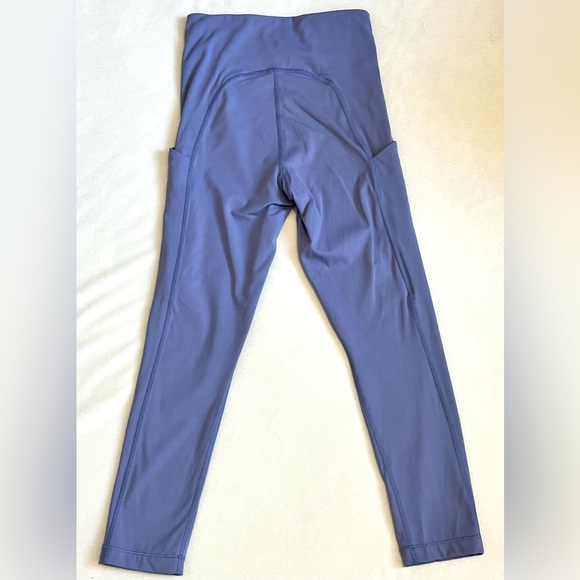 Athleta Lavender Ultimate Stash Pocket Capri Leggings Women’s Size XXS - Picture 15 of 16